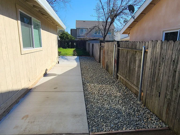 6962-6964 Crux Dr — Photo 18