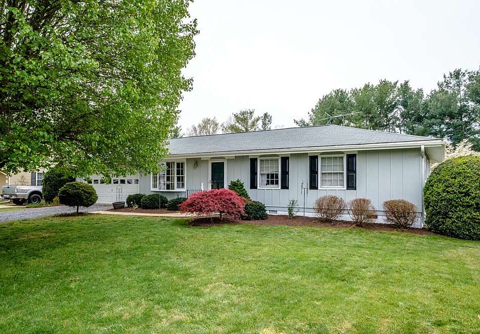1st image of 6151 W Donnagail Dr