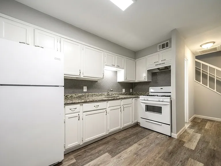 4808 W Wind Trl #102 — Photo 5