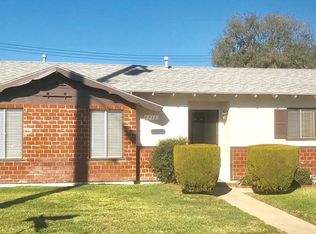 2215 E Walnut Ave, Orange, CA 92867