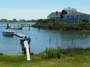 17 Terrace Ave, Westerly, RI 02891