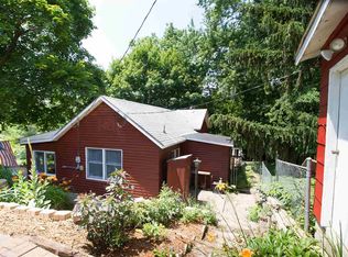 309 1/2 Cherry St, Port Byron, IL 61275