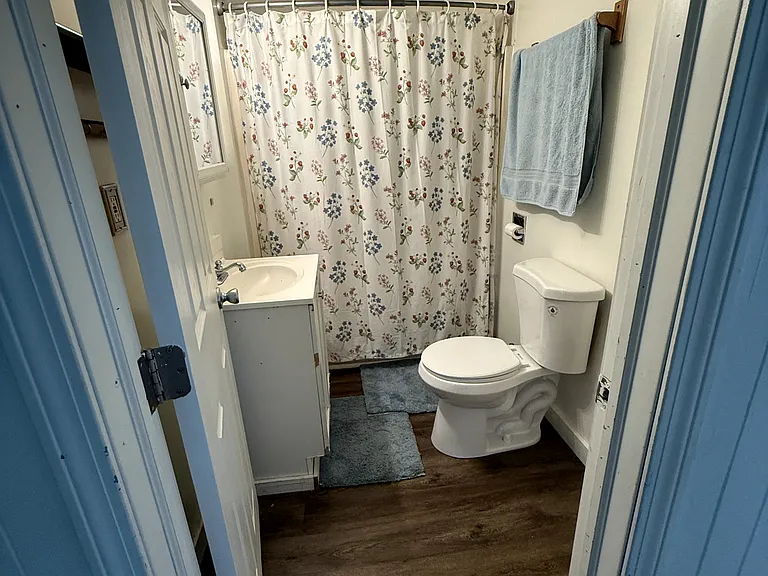 786 Plainfield Rd — Photo 4