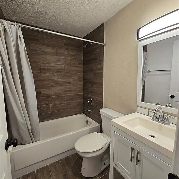 2366 Shelley St #6 — Photo 13