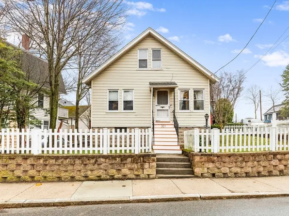 301 Forest St, Malden, MA 02148