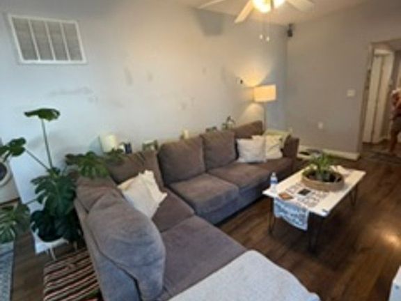 4th image of 237 Asbury Rd