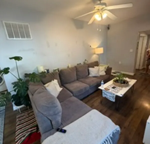 237 Asbury Rd — Photo 4