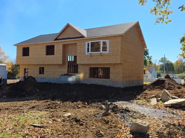 14 New Unionville Road, Wallkill, NY 12589