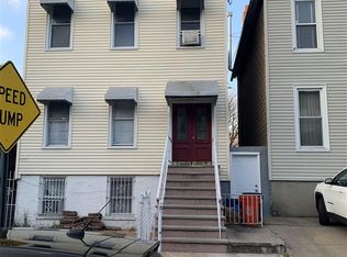 718 13th St FLOOR 2, Union City, NJ 07087