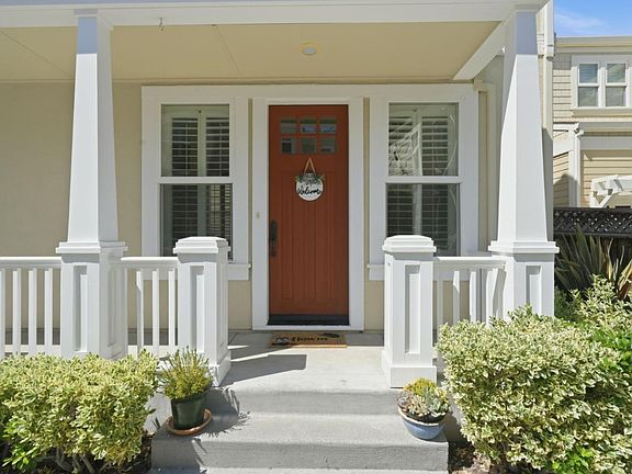 2nd image of 135 Creekside Village Dr
