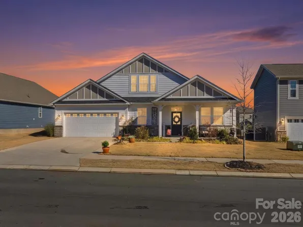 1411 Ainslie Place Rd, Indian Trail, NC 28079