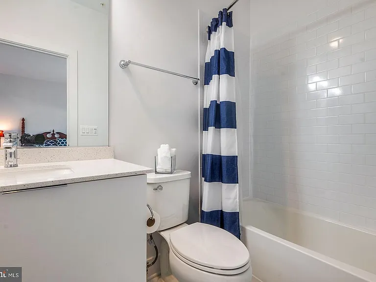 317 Riggs Park Pl NE — Photo 25