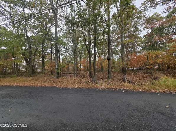 500 Evergreen Ln, Catawissa, PA 17820