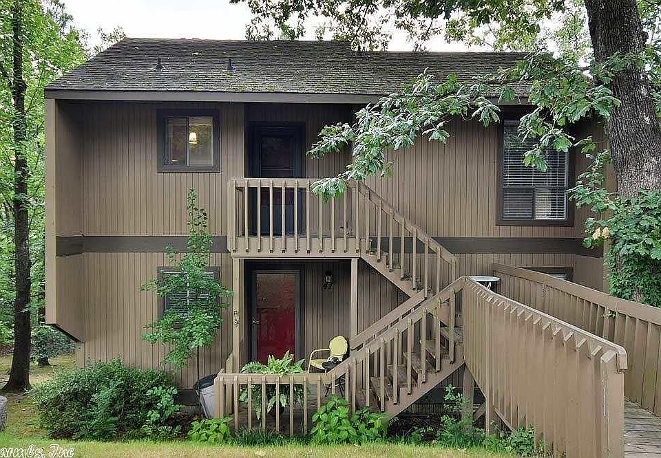 1st image of 1201 N Pierce St APT 42