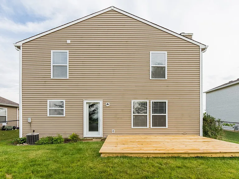 924 Bentgrass Dr — Photo 16