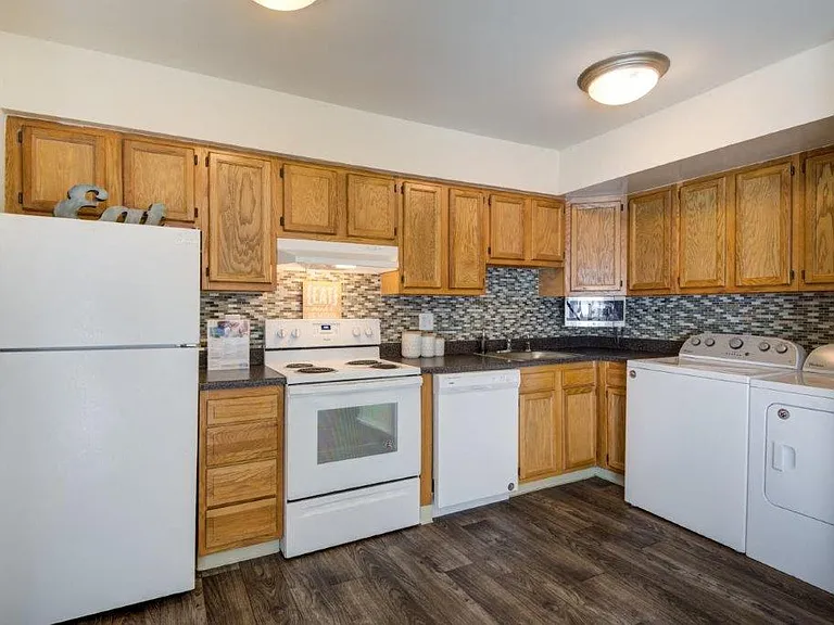 The Townhomes at Diamond Ridge — Photo 2