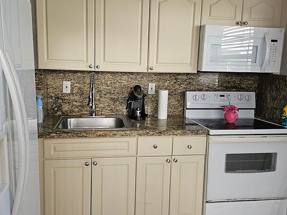 3rd image of 1241 NW 6th St APT 1