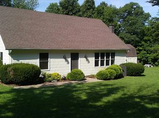 1096 Nast Chapel Rd, Martinsville, IN 46151