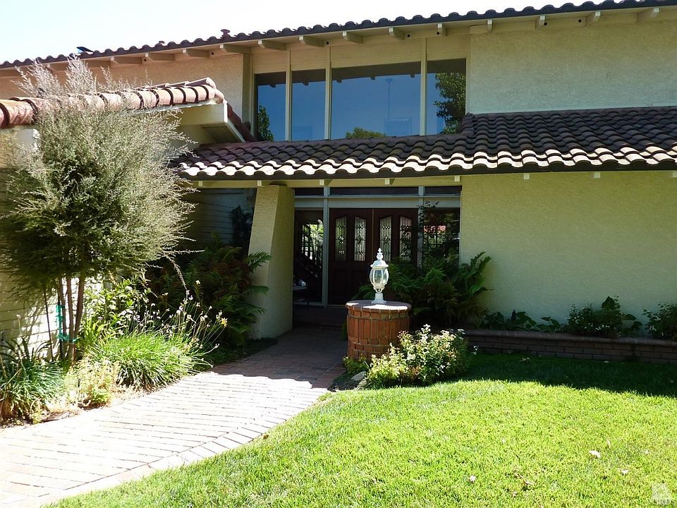 2nd image of 4373 Deerpark Ct