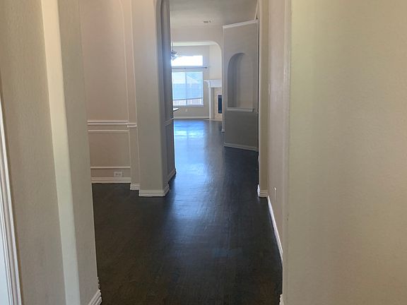 2nd image of 2349 Fountain Gate Dr