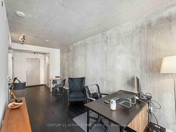 2nd image of 224 Lyon St N #615