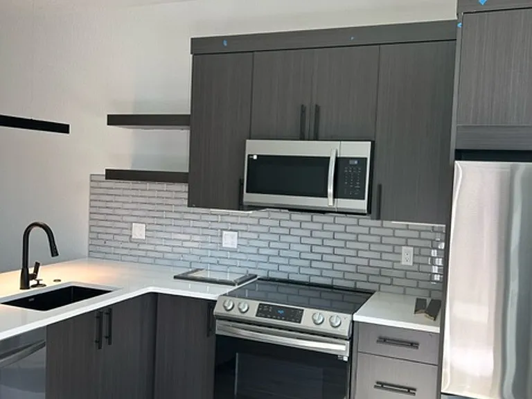 400 N Garfield Ave #106 — Photo 10