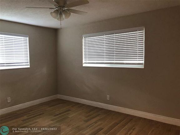 3rd image of 5224 SW 92nd Ter