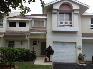 2001 Discovery Cir E, Deerfield Beach, FL 33442