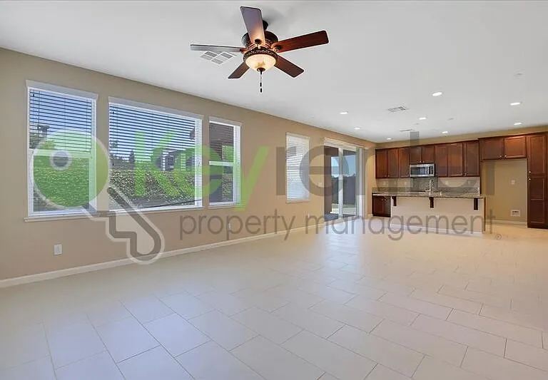 9673 Philta Way — Photo 12