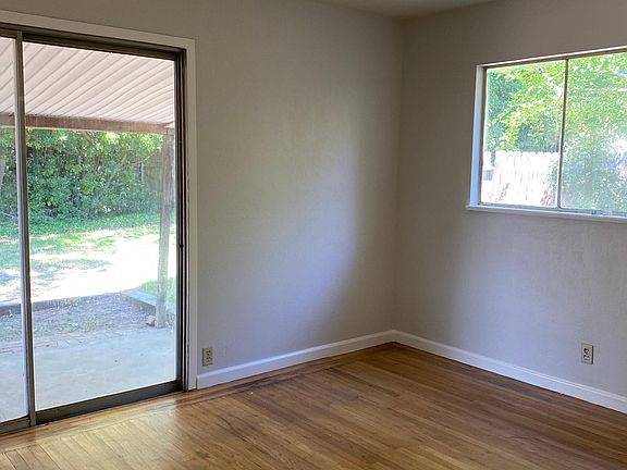 4th image of 2051 Keith Way