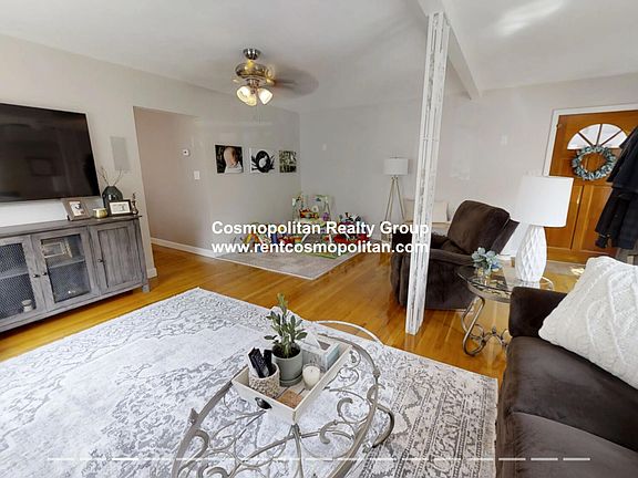 4th image of 111 1st St #1
