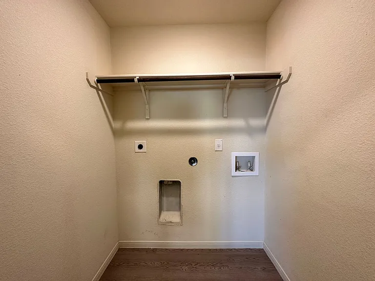 5708 Rustler Dr — Photo 17