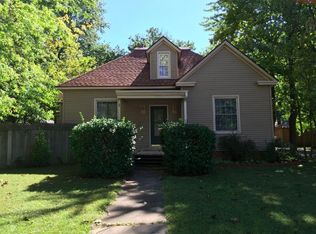 611 E Main St, Cherryvale, KS 67335