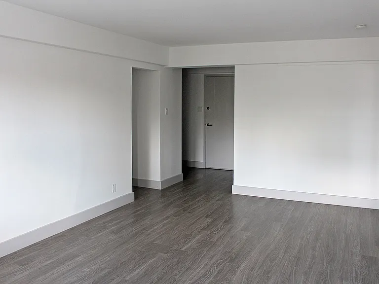 Dining/Living room