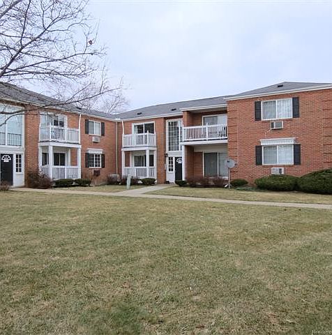 1st image of 2420 Parmenter Blvd APT 103