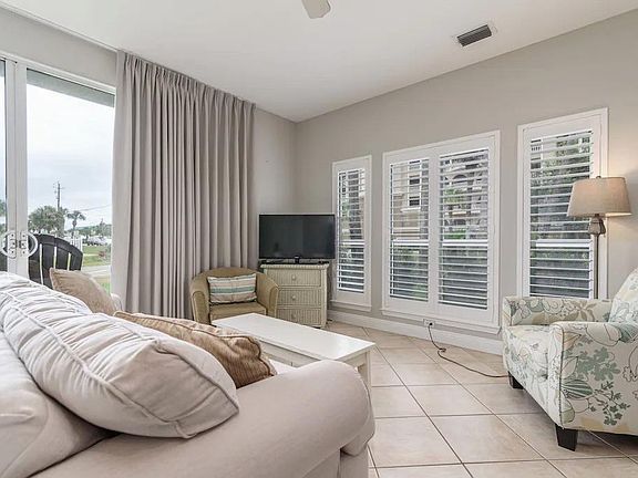 4th image of 69 Crystal Beach Dr #11