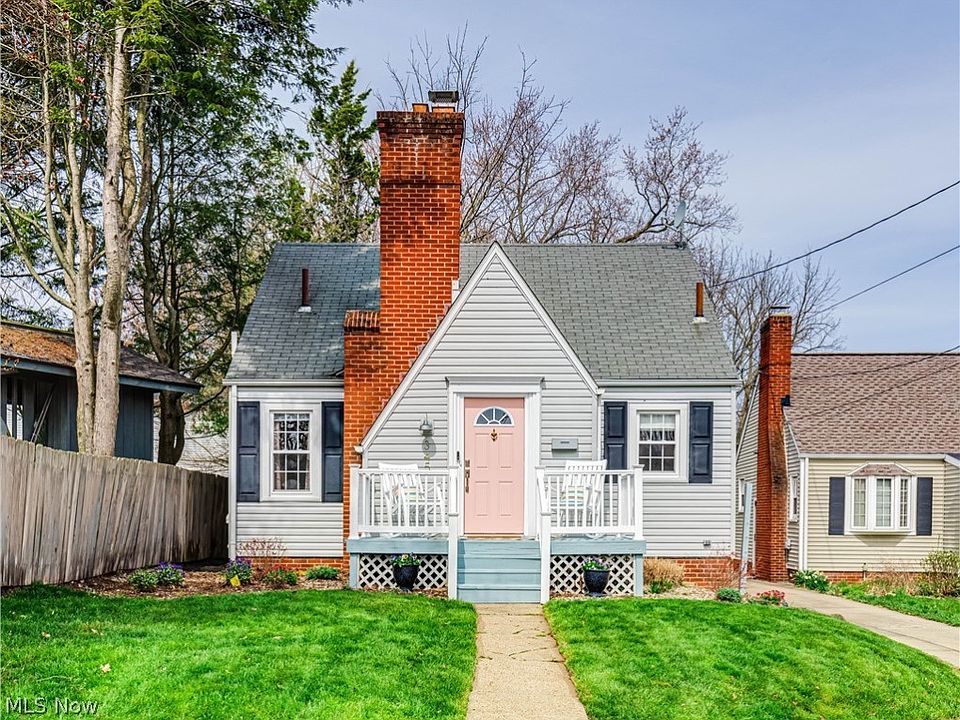 1st image of 345 Willaman Ave NW