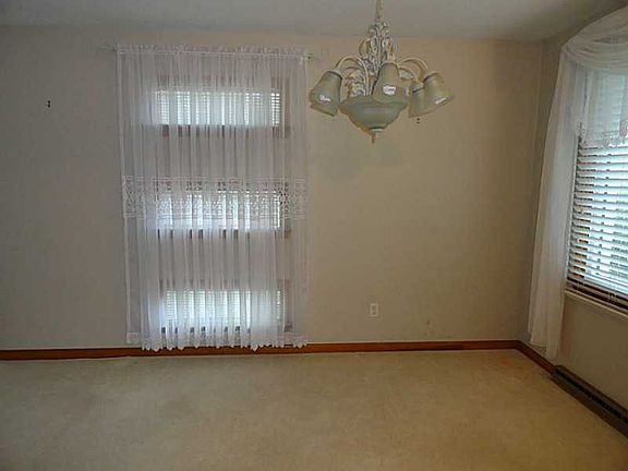 5th image of 308 N Park Rd