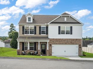 412 Apricot Ln, Carthage, NC 28327