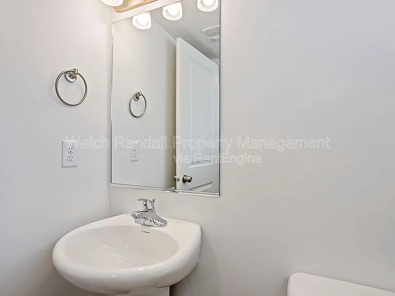 3102 N 1600 E — Photo 7