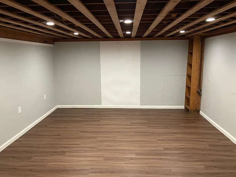 3405 Bryan Way — Photo 25