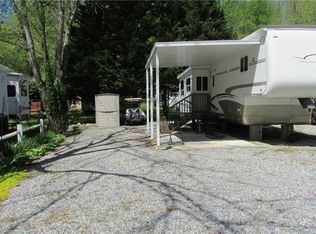 37 Fishtail Cir, Cleveland, GA 30528