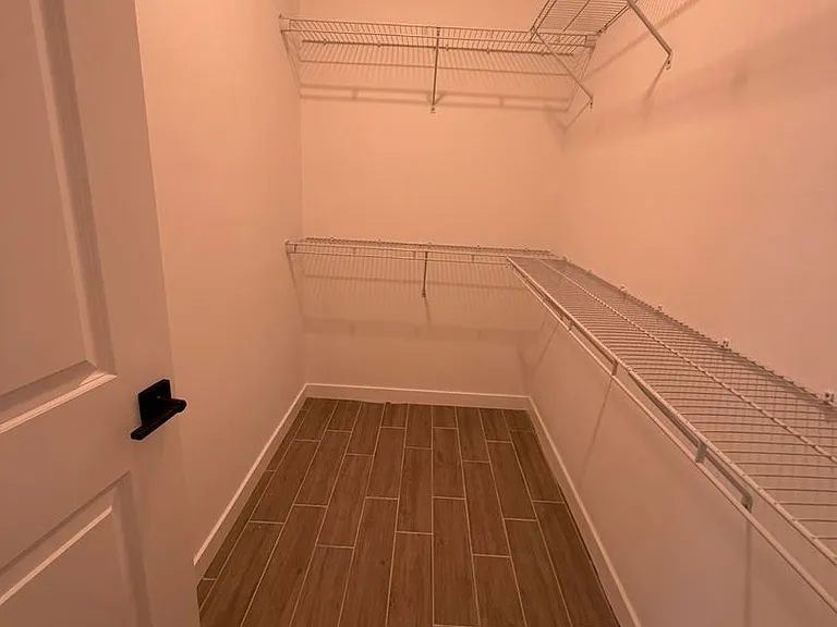 1506 Gary Ln — Photo 18