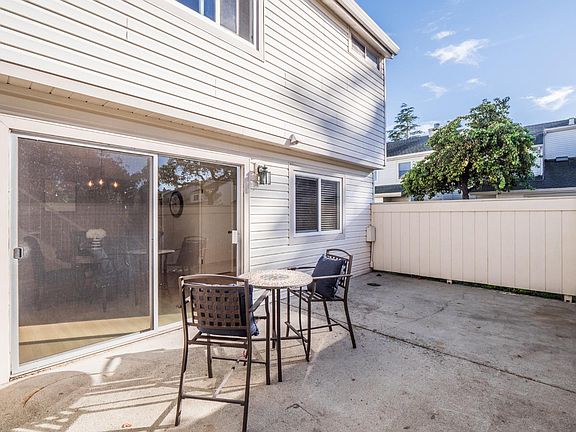 2nd image of 1505 42nd Ave APT 23