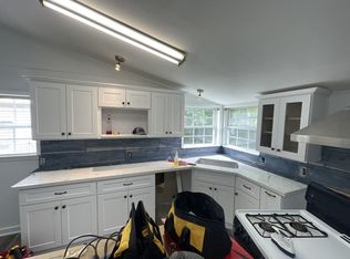 7207 Narcissus St, Houston, TX 77012
