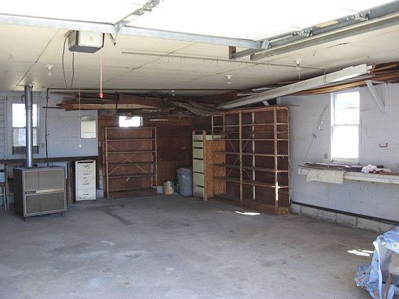 3rd image of 1644 E Cleveland Ave