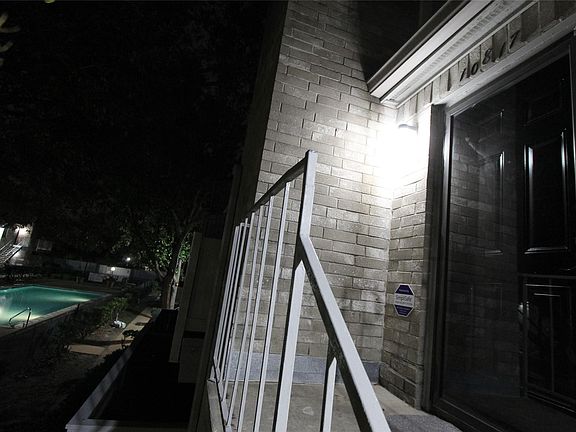 3rd image of 10817 Braes Bend Dr