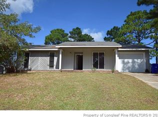 3333 Red Fox Rd, Spring Lake, NC 28390