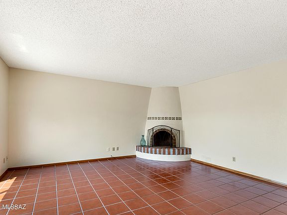 4th image of 3306 E Delma Dr