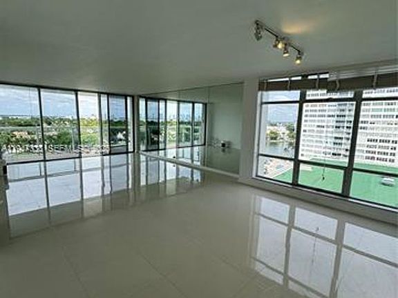2nd image of 5750 Collins Ave #Cu-10f